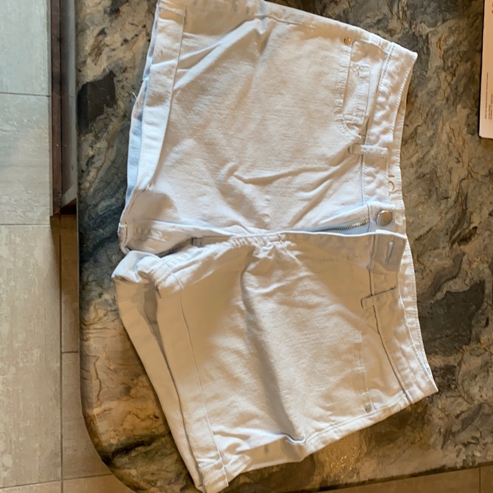 LC Lauren Conrad shorts